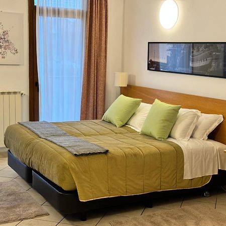 Residence Malpensa 索马伦巴多 外观 照片